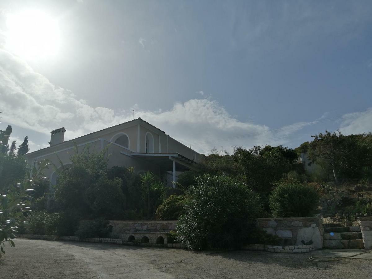 Artemis Villa Near Athens Airport Markopoulo Mesogaias Экстерьер фото